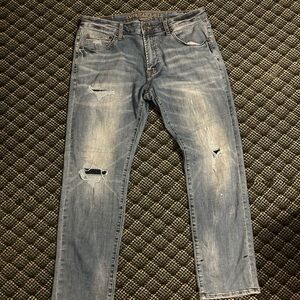 American Eagle Outfitters Light Blue flex slim straight Distressed Jeans